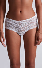 Load image into Gallery viewer, Short