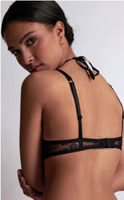 Load image into Gallery viewer, Wire Triangle Bra