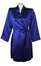 Load image into Gallery viewer, Short Robe