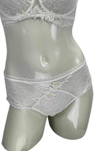 Load image into Gallery viewer, Short