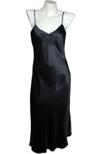 Load image into Gallery viewer, Long Nightgown