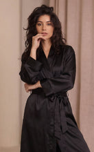 Load image into Gallery viewer, Silk Short Robe