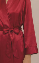 Load image into Gallery viewer, Silk Short Robe