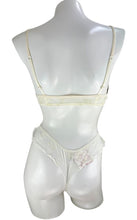 Load image into Gallery viewer, Front Opening Bra