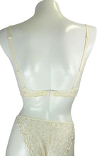 Load image into Gallery viewer, Half Cup Bra