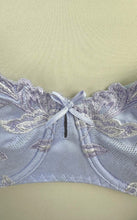 Load image into Gallery viewer, Half Cup Bra