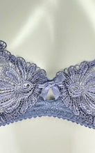 Load image into Gallery viewer, Half Cup Bra