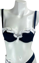 Load image into Gallery viewer, Half Cup Bra