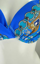 Load image into Gallery viewer, Moulded Bikini Top