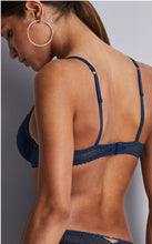 Load image into Gallery viewer, Plunge Push-Up Bra