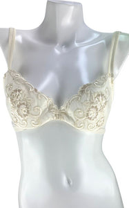 Push-Up Bra