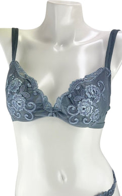 Push-Up Bra