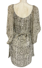 Load image into Gallery viewer, Silk Kaftan and Belt