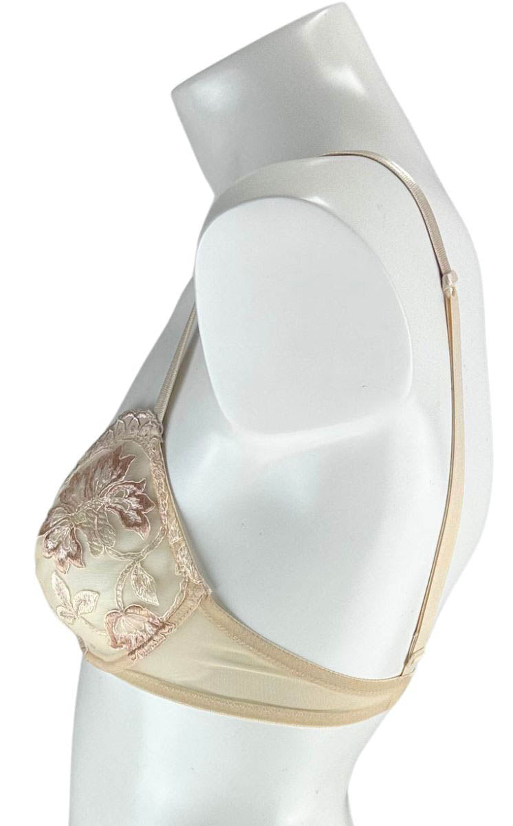 Wire Bra – im Lingerie