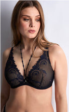 Load image into Gallery viewer, Wire Triangle Bra