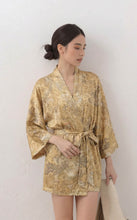 Load image into Gallery viewer, Short Robe