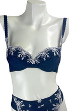 Load image into Gallery viewer, Half Cup Bra