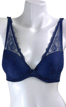 Load image into Gallery viewer, Triangle Plunge Bra