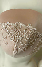 Load image into Gallery viewer, Strapless Bra